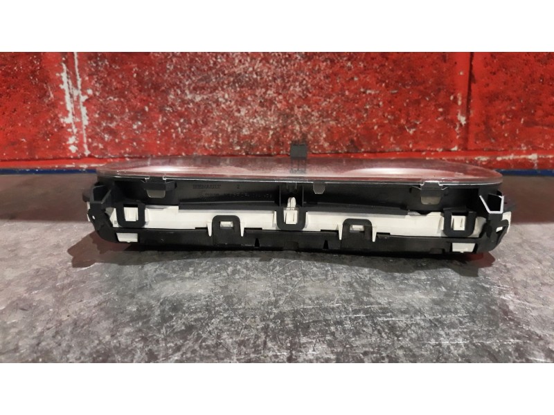Recambio de cuadro instrumentos para renault clio iii exception | 09.06 - ... exception | 09.06 - ... referencia OEM IAM 8200715