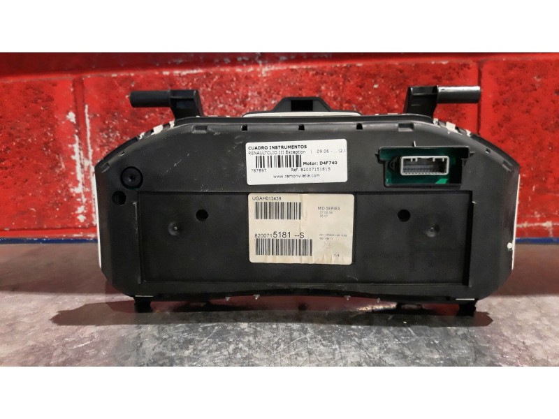 Recambio de cuadro instrumentos para renault clio iii exception | 09.06 - ... exception | 09.06 - ... referencia OEM IAM 8200715