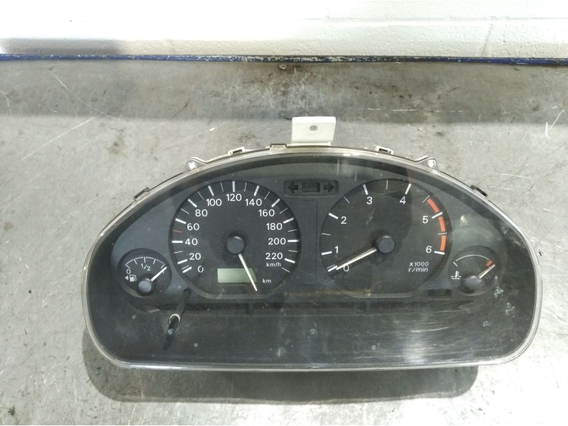 Recambio de cuadro instrumentos para mitsubishi space star (dg0) 1900 di-d | 03.01 - 12.05 1900 di-d | 03.01 - 12.05 referencia 