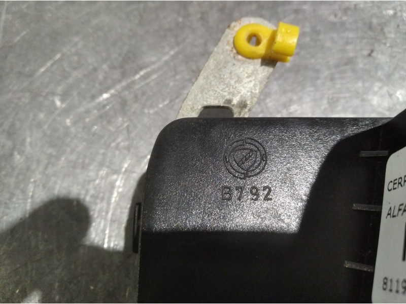 Recambio de cerradura puerta trasera derecha para alfa romeo 147 (190) 1.6 16v cat | 0.00 - ... 1.6 16v cat | 0.00 - ... referen