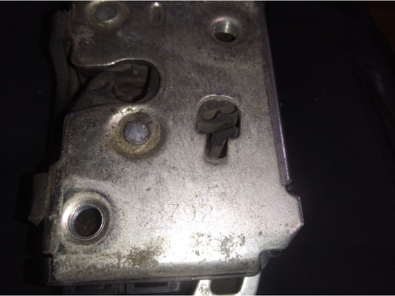 Recambio de cerradura puerta trasera izquierda para alfa romeo 147 (190) 1.6 16v cat | 0.00 - ... 1.6 16v cat | 0.00 - ... refer