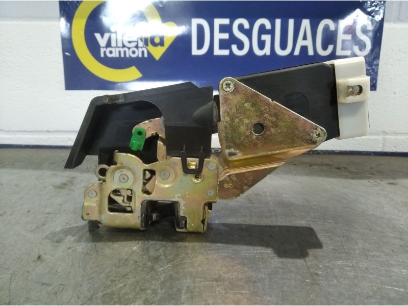 Recambio de cerradura puerta trasera izquierda para mitsubishi space star (dg0) 1900 di-d | 03.01 - 12.05 1900 di-d | 03.01 - 12