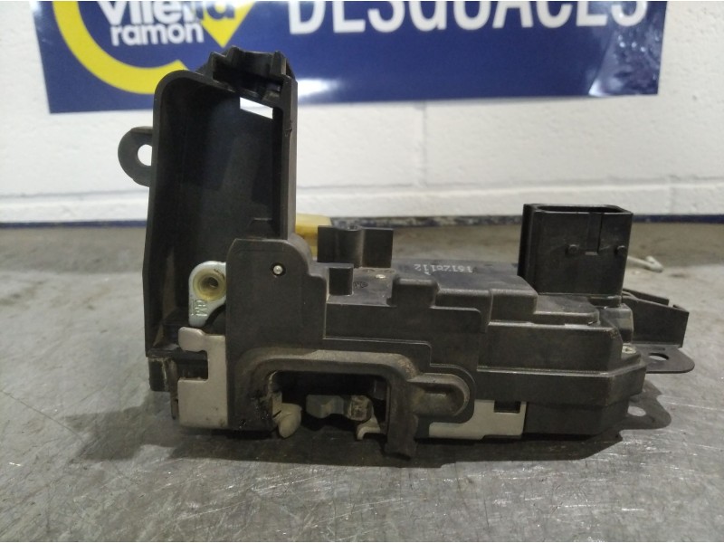 Recambio de cerradura puerta delantera derecha para opel astra h berlina 1.7 16v cdti | 0.04 - ... 1.7 16v cdti | 0.04 - ... ref