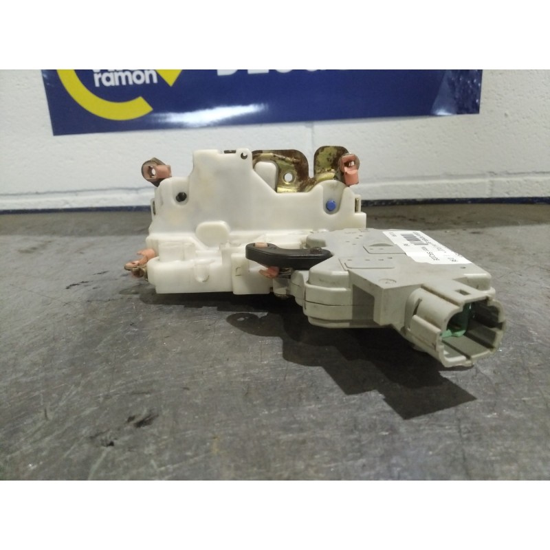 Recambio de cerradura puerta delantera izquierda para nissan primera berlina (p11)  | 0.96 - 0.99  | 0.96 - 0.99 referencia OEM 