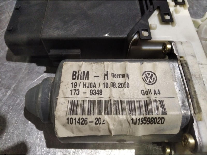 Recambio de motor elevalunas delantero derecho para volkswagen golf iv berlina (1j1) básico | 05.99 - ... referencia OEM IAM   
