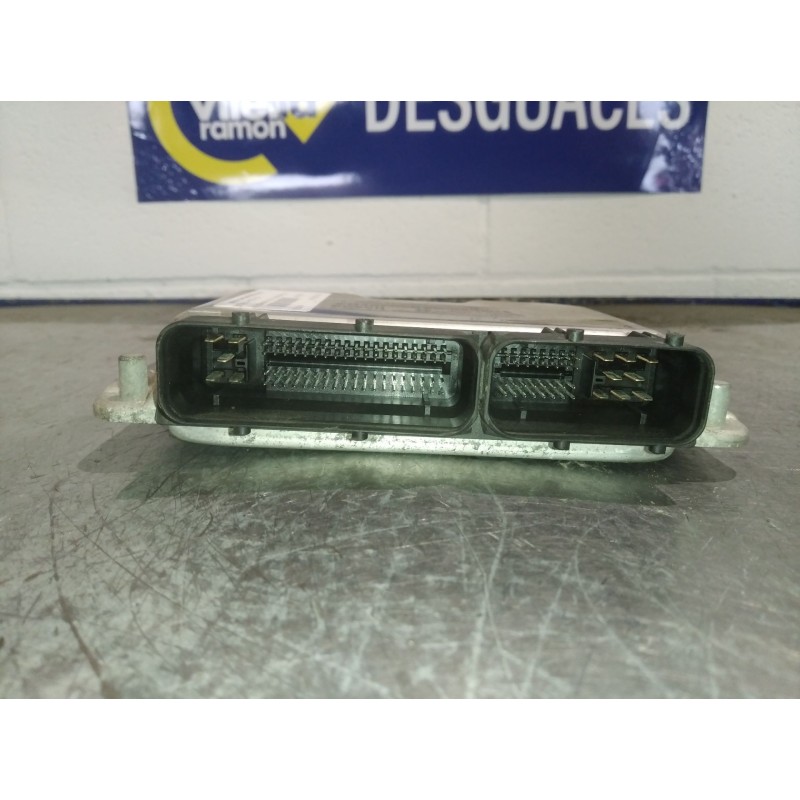 Recambio de centralita motor uce para volkswagen golf iv berlina (1j1) básico | 05.99 - ... referencia OEM IAM 0281010302 038906