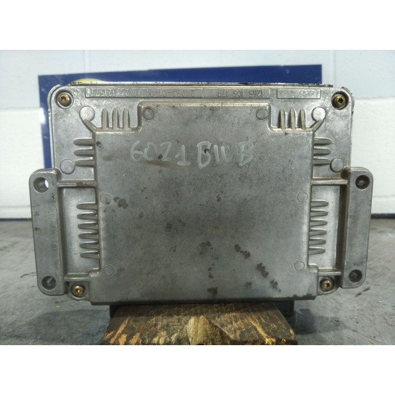 Recambio de centralita motor uce para renault megane i fase 2 berlina (ba0) 1.9 d authentique | 10.00 - ... 1.9 d authentique | 