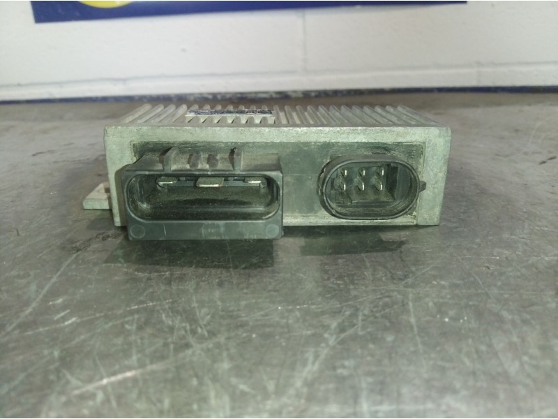 Recambio de caja precalentamiento para renault laguna (b56) 1.9 dti rt referencia OEM IAM 7700111525  