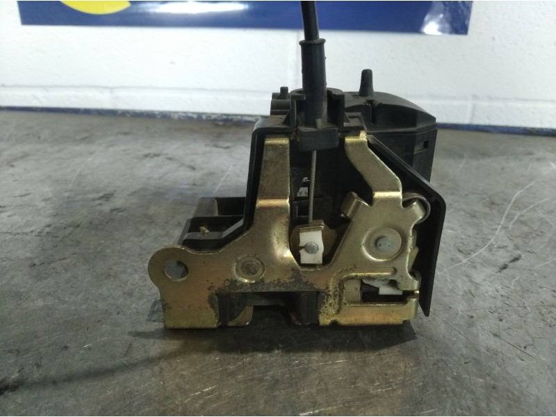Recambio de cerradura puerta trasera derecha para renault megane i fase 2 berlina (ba0) 1.9 d authentique | 10.00 - ... 1.9 d au