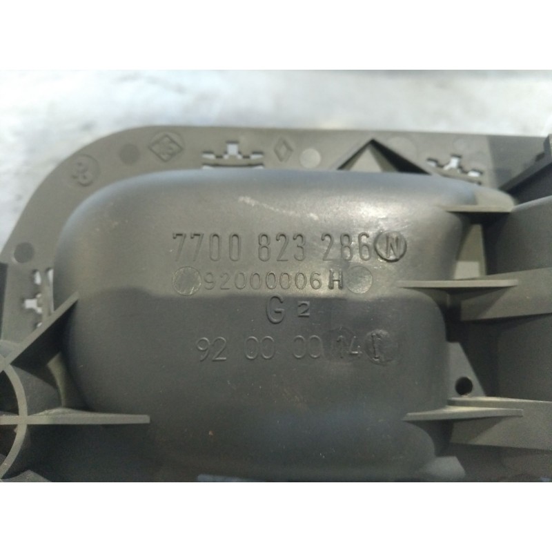 Recambio de maneta interior delantera izquierda para renault laguna (b56) 1.9 dti rt referencia OEM IAM   