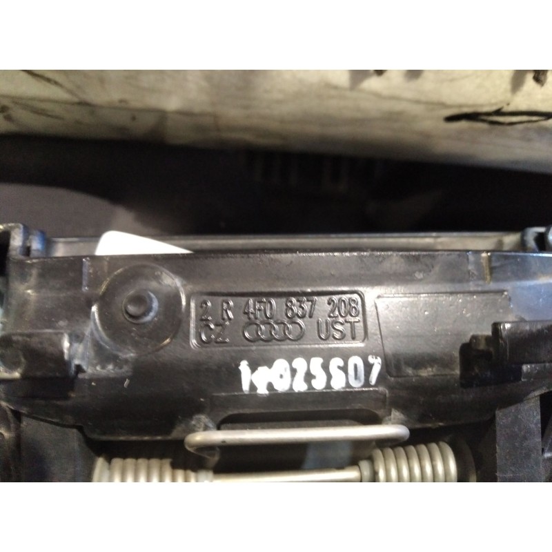 Recambio de maneta exterior delantera derecha para audi a6 berlina (4f2)  | 0.04 - 0.08  | 0.04 - 0.08 referencia OEM IAM   