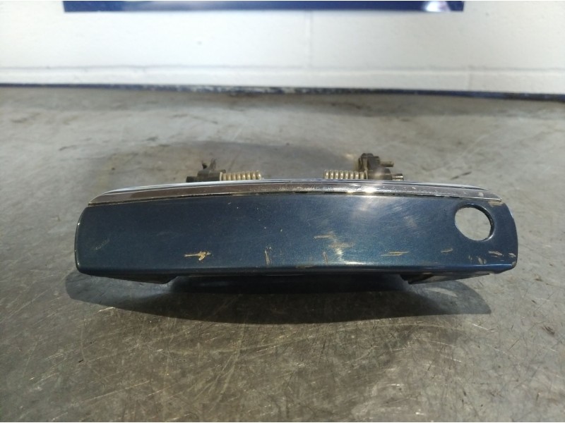 Recambio de maneta exterior delantera izquierda para audi a6 berlina (4f2)  | 0.04 - 0.08  | 0.04 - 0.08 referencia OEM IAM   