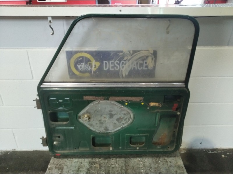 Recambio de puerta delantera derecha para mini 850 referencia OEM IAM   