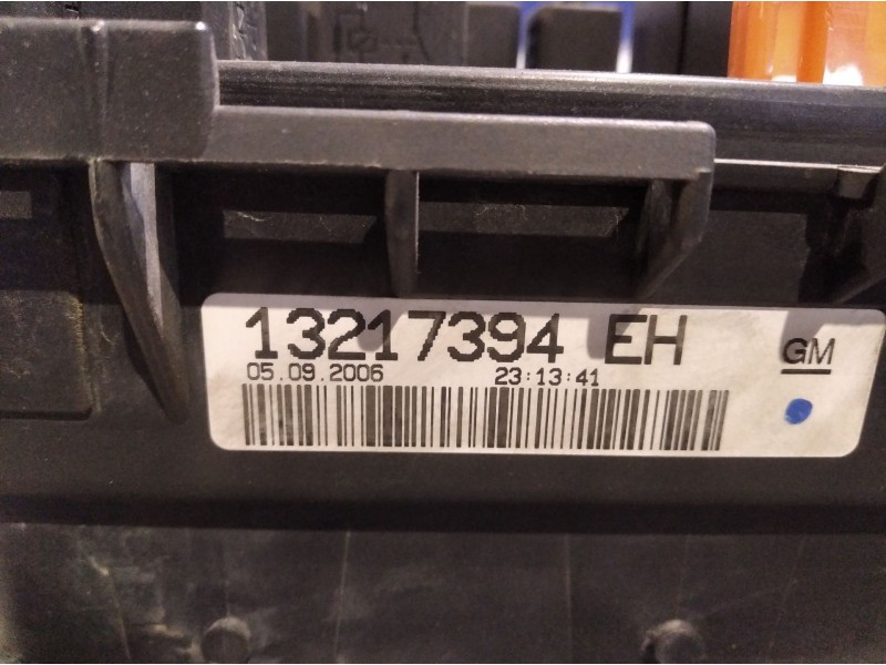 Recambio de caja reles fusibles para opel corsa d 1.3 16v cdti | 0.06 - ... 1.3 16v cdti | 0.06 - ... referencia OEM IAM 1321739