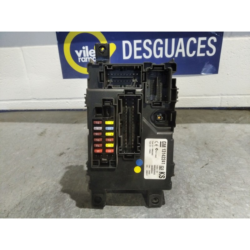 Recambio de caja reles fusibles para opel corsa d 1.3 16v cdti | 0.06 - ... 1.3 16v cdti | 0.06 - ... referencia OEM IAM 1314224