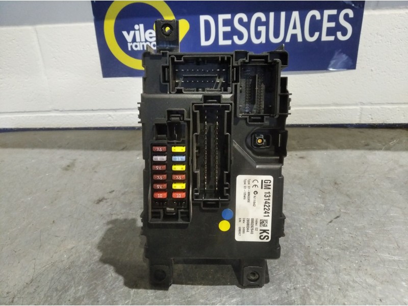 Recambio de caja reles fusibles para opel corsa d 1.3 16v cdti | 0.06 - ... 1.3 16v cdti | 0.06 - ... referencia OEM IAM 1314224