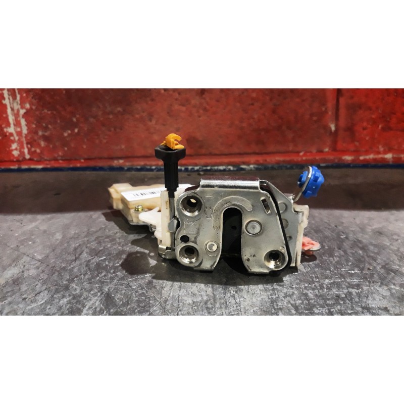 Recambio de cerradura puerta delantero izquierda para nissan almera (n16/e) 1.8 16v cat | 0.00 - 0.06 1.8 16v cat | 0.00 - 0.06 