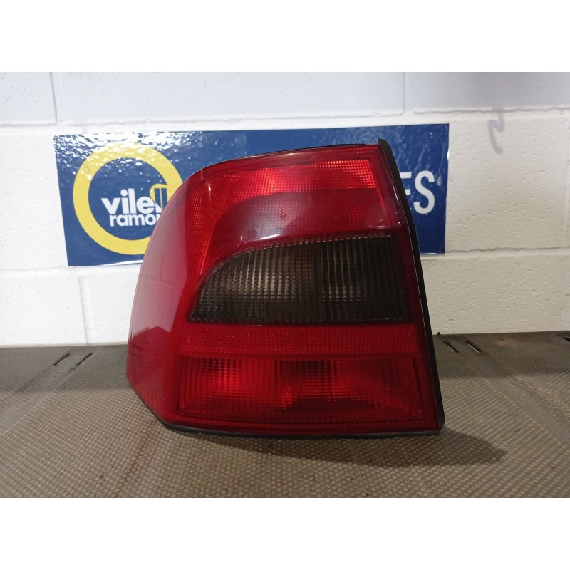 Recambio de piloto trasero izquierdo para opel vectra b berlina comfort | 02.99 - 12.02 comfort | 02.99 - 12.02 referencia OEM I