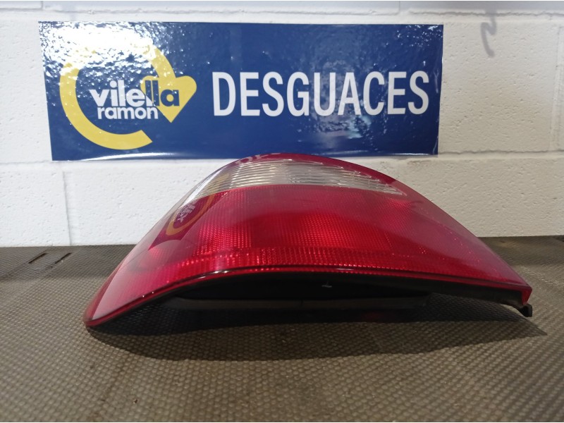 Recambio de piloto trasero izquierdo para renault megane i fase 2 berlina (ba0) 1.9 d authentique | 10.00 - ... 1.9 d authentiqu