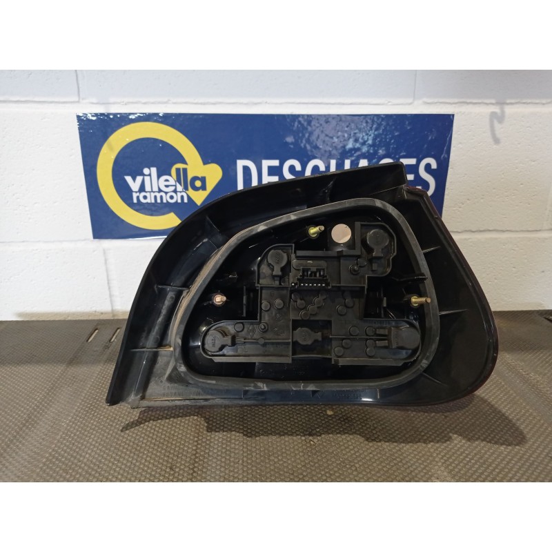 Recambio de piloto trasero izquierdo para renault megane i fase 2 berlina (ba0) 1.9 d authentique | 10.00 - ... 1.9 d authentiqu