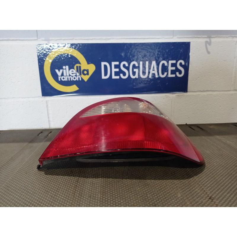 Recambio de piloto trasero derecho para renault megane i fase 2 berlina (ba0) 1.9 d authentique | 10.00 - ... 1.9 d authentique 