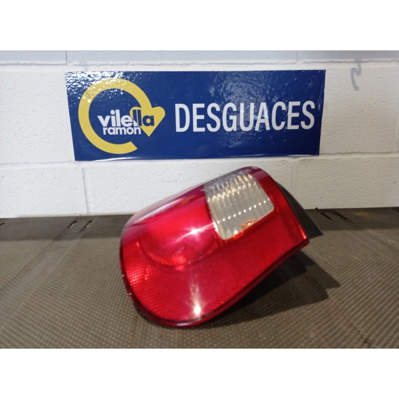 Recambio de piloto trasero derecho para renault megane i fase 2 berlina (ba0) 1.9 d authentique | 10.00 - ... 1.9 d authentique 