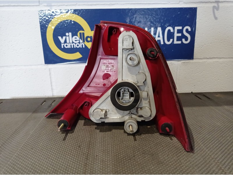 Recambio de piloto trasero izquierdo para ford focus (daw, dbw) 1.8 di / tddi referencia OEM IAM    Recambio de piloto trasero izquierdo para ford focus (daw, dbw) 1.8 di / tddi referencia OEM IAM