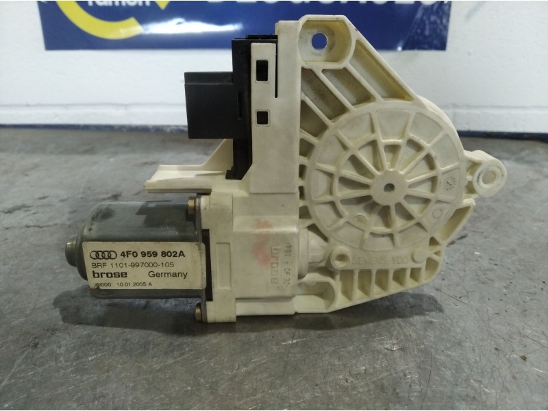 Recambio de motor elevalunas trasero derecho para audi a6 berlina (4f2)  | 0.04 - 0.08  | 0.04 - 0.08 referencia OEM IAM   