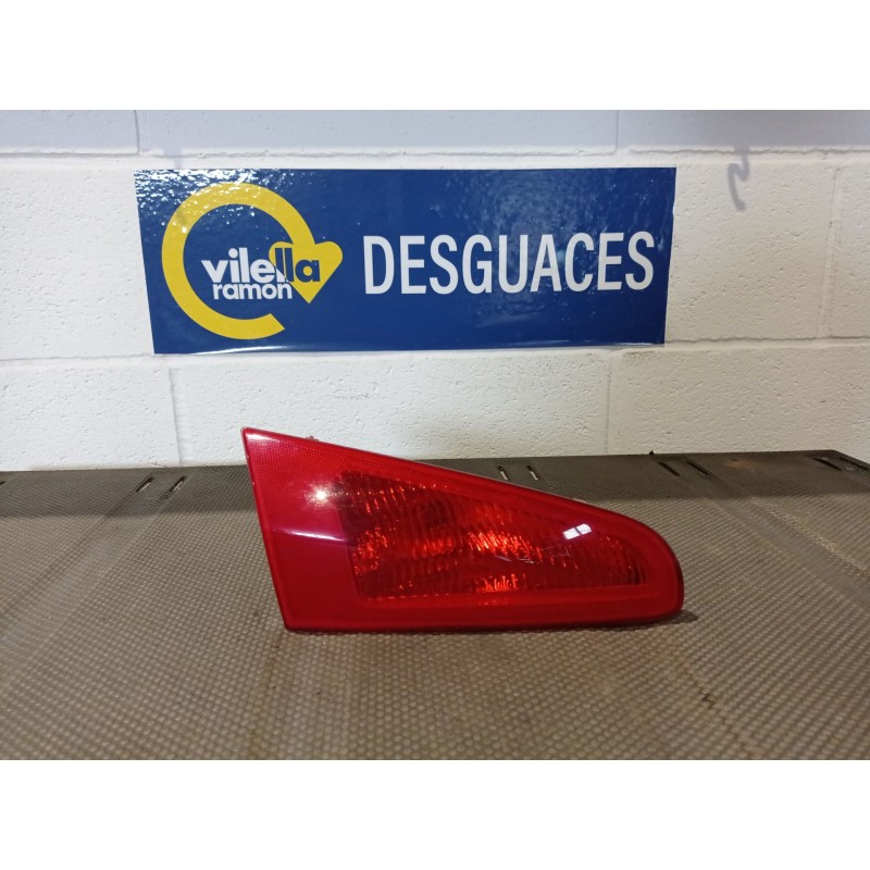 Recambio de piloto porton izquierdo para alfa romeo 147 (190) 1.6 16v cat | 0.00 - ... 1.6 16v cat | 0.00 - ... referencia OEM I