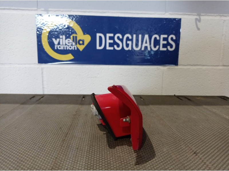 Recambio de piloto porton izquierdo para alfa romeo 147 (190) 1.6 16v cat | 0.00 - ... 1.6 16v cat | 0.00 - ... referencia OEM I