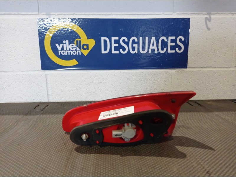 Recambio de piloto porton izquierdo para alfa romeo 147 (190) 1.6 16v cat | 0.00 - ... 1.6 16v cat | 0.00 - ... referencia OEM I