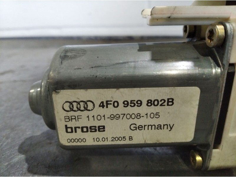 Recambio de motor elevalunas delantero derecho para audi a6 berlina (4f2)  | 0.04 - 0.08  | 0.04 - 0.08 referencia OEM IAM   