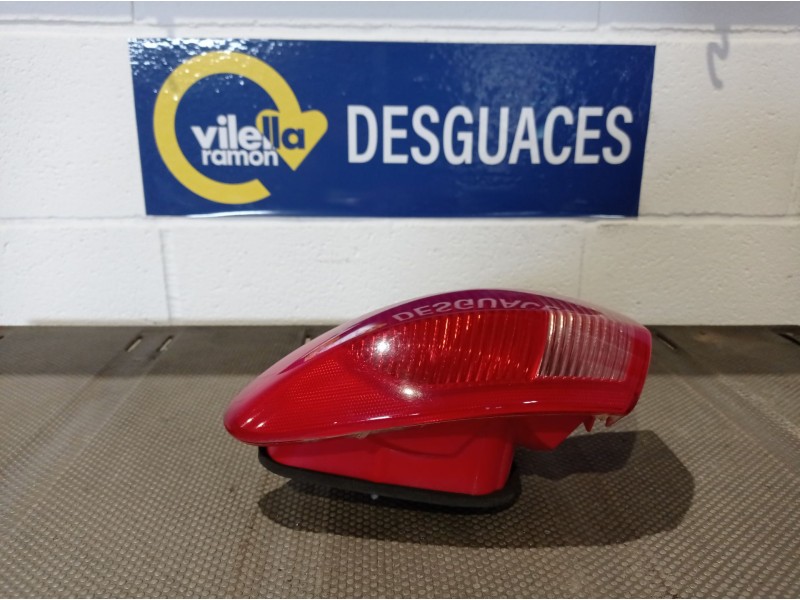 Recambio de piloto trasero derecho para alfa romeo 147 (190) 1.6 16v cat | 0.00 - ... 1.6 16v cat | 0.00 - ... referencia OEM IA