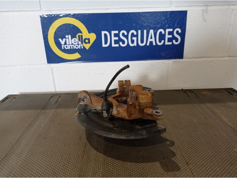 Recambio de mangueta delantera derecha para renault kangoo 4x4  | 0.01 - ...  | 0.01 - ... referencia OEM IAM   