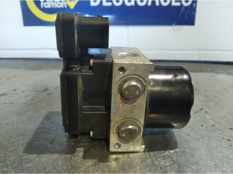 Recambio de abs para ford focus berlina (cap) trend | 08.04 - 12.07 trend | 08.04 - 12.07 referencia OEM IAM 3M512M110JA  