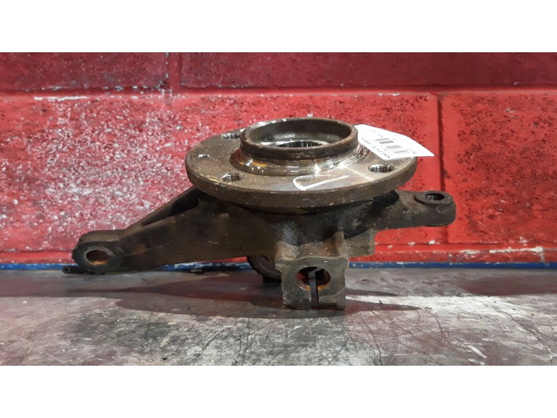 Recambio de mangueta delantero derecha para citroen berlingo 1.6 hdi 110 sx multispace referencia OEM IAM   