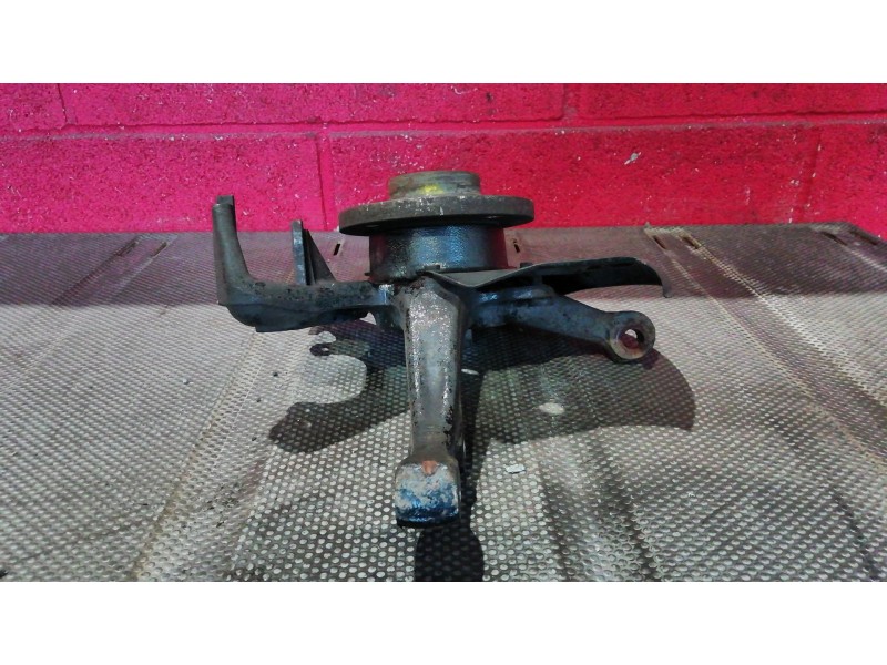 Recambio de mangueta delantera derecha para seat cordoba berlina (6k2) referencia OEM IAM    Recambio de mangueta delantera derecha para seat cordoba berlina (6k2) referencia OEM IAM