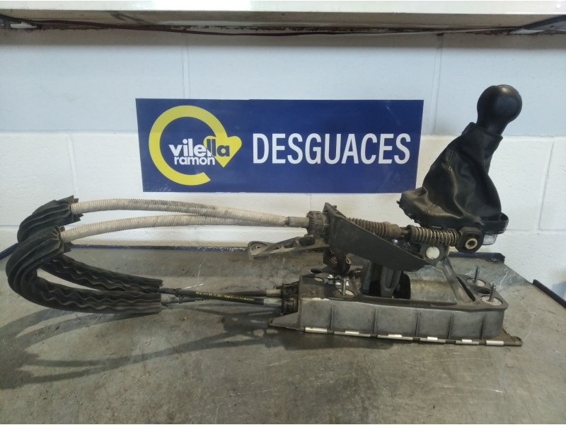 Recambio de palanca cambio para seat altea xl (5p5)  | 0.06 - ...  | 0.06 - ... referencia OEM IAM 1K0711049BG   Recambio de palanca cambio para seat altea xl (5p5)  | 0.06 - ...  | 0.06 - ... referencia OEM IAM 1K0711049BG