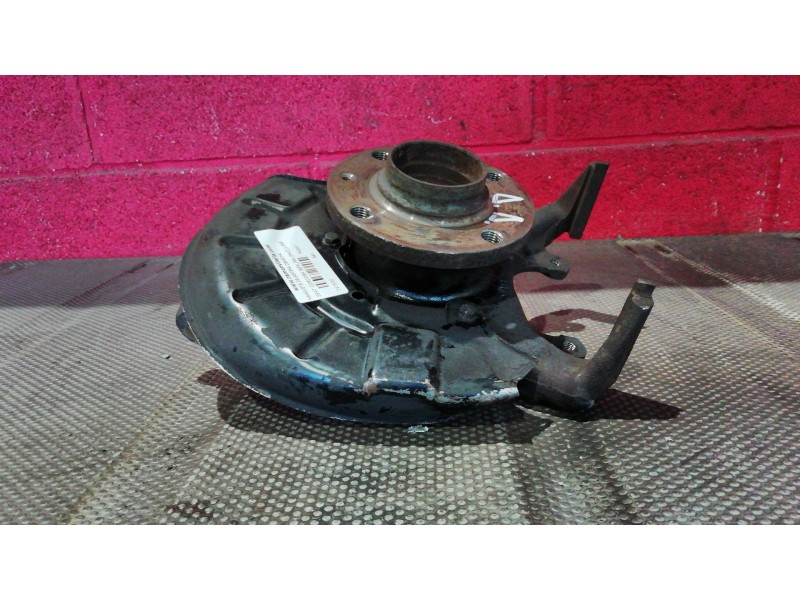 Recambio de mangueta delantera derecha para seat cordoba berlina (6k2) referencia OEM IAM    Recambio de mangueta delantera derecha para seat cordoba berlina (6k2) referencia OEM IAM