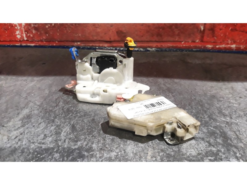 Recambio de cerradura puerta delantero izquierda para nissan almera (n16/e) 1.8 16v cat | 0.00 - 0.06 1.8 16v cat | 0.00 - 0.06 