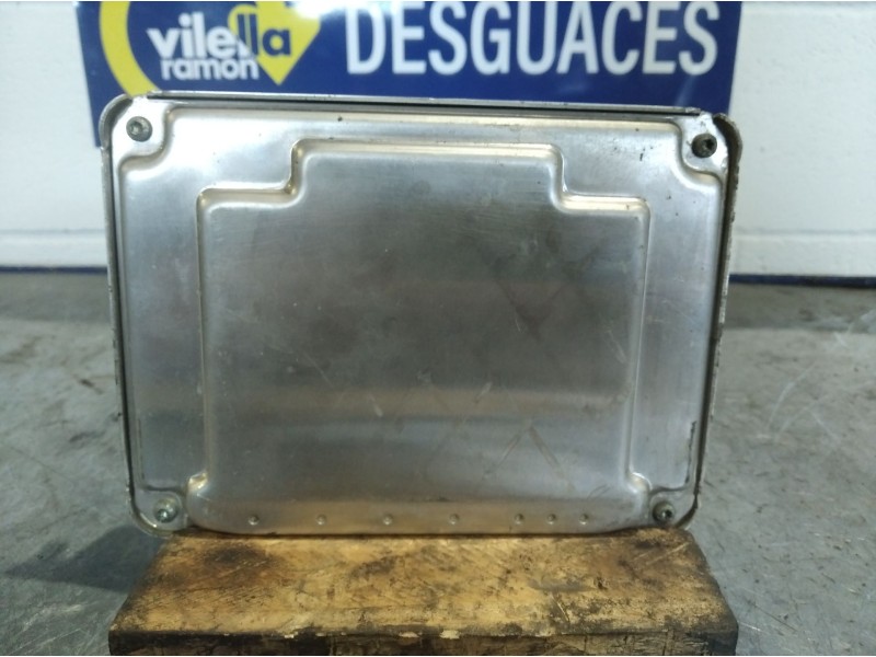 Recambio de centralita motor uce para seat ibiza (6l1) 1.9 tdi | 0.02 - ... 1.9 tdi | 0.02 - ... referencia OEM IAM 0281001824  