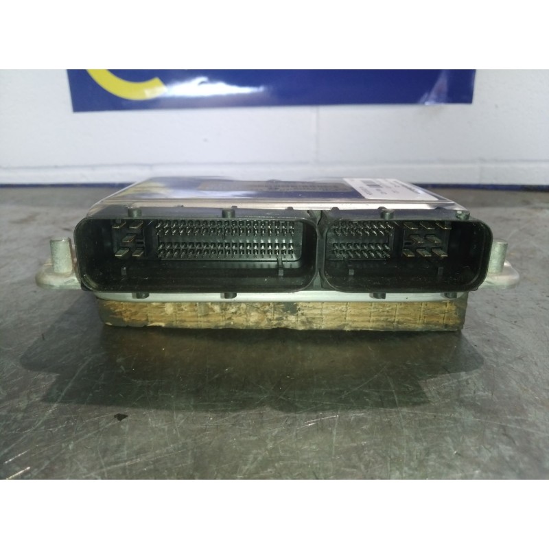 Recambio de centralita motor uce para seat ibiza (6l1) 1.9 tdi | 0.02 - ... 1.9 tdi | 0.02 - ... referencia OEM IAM 0281001824  