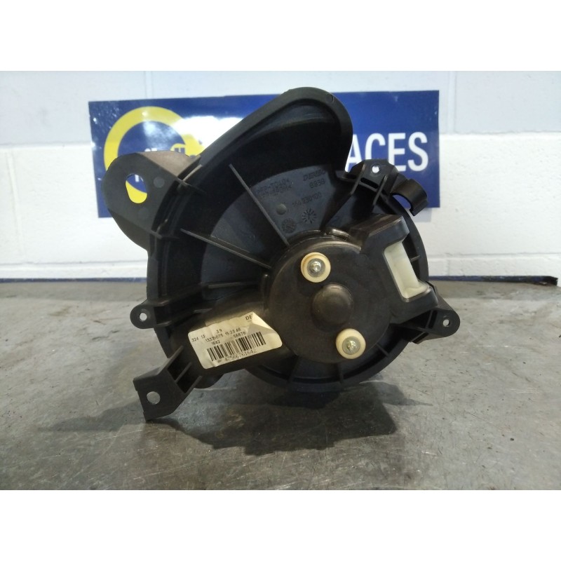 Recambio de motor calefaccion para opel corsa d 1.3 16v cdti | 0.06 - ... 1.3 16v cdti | 0.06 - ... referencia OEM IAM 13335075 