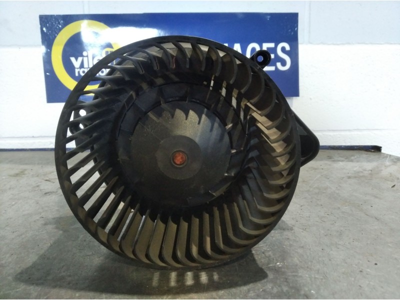 Recambio de motor calefaccion para audi a4 berlina (8e) 2.5 tdi quattro (132kw) referencia OEM IAM 8E1820021B  