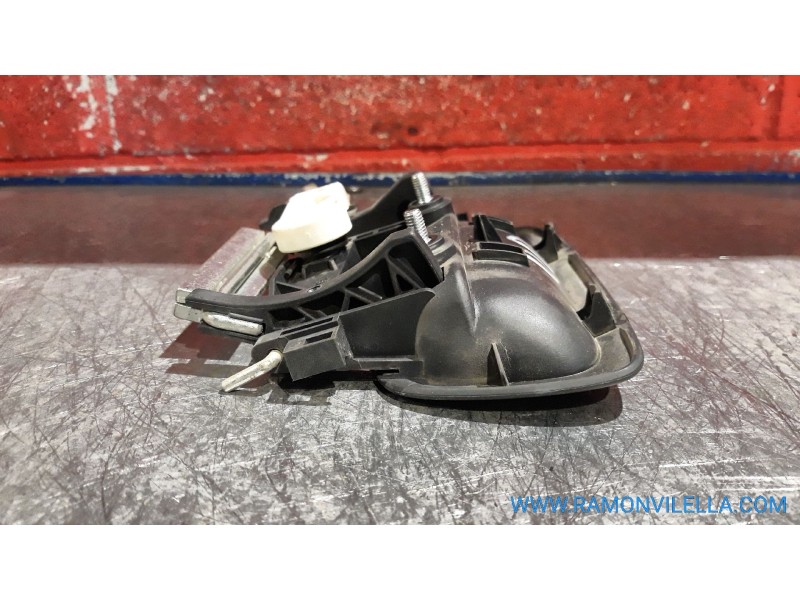 Recambio de maneta exte. delantero derecha para opel zafira a 2.0 dti | 0.99 - ... 2.0 dti | 0.99 - ... referencia OEM IAM   