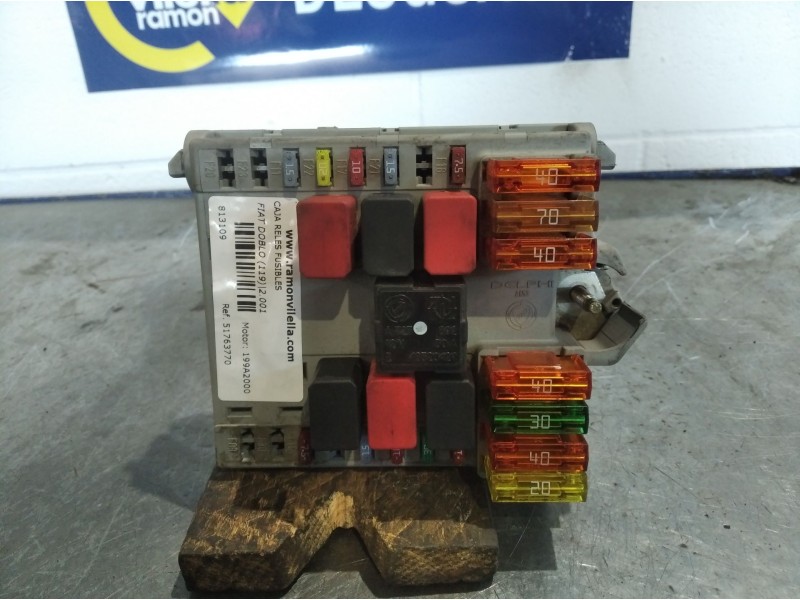 Recambio de caja reles fusibles para fiat doblo (119) referencia OEM IAM 51763770  
