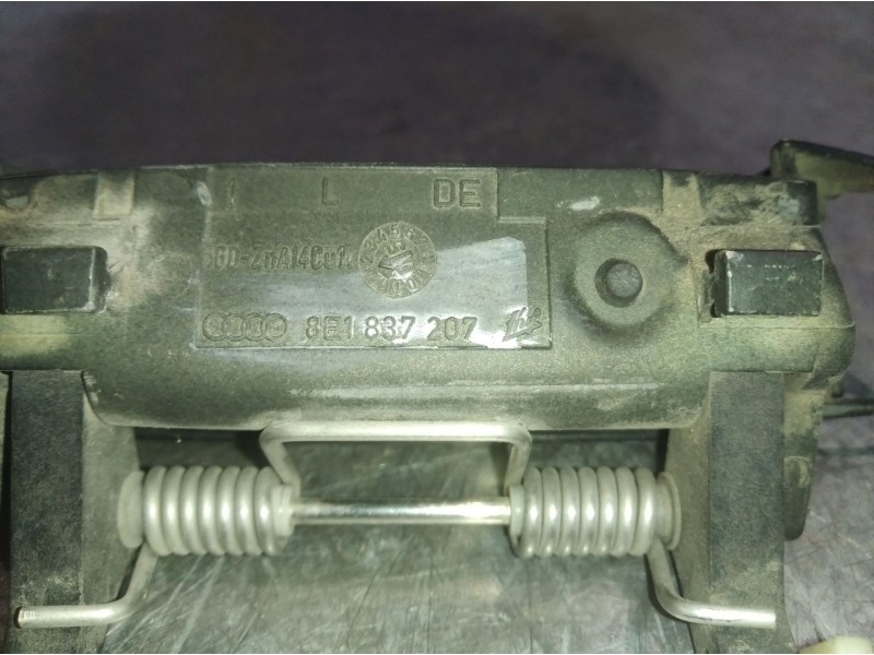 Recambio de maneta exterior delantera izquierda para audi a4 berlina (8e) 2.0 16v tfsi referencia OEM IAM 8E1837207  