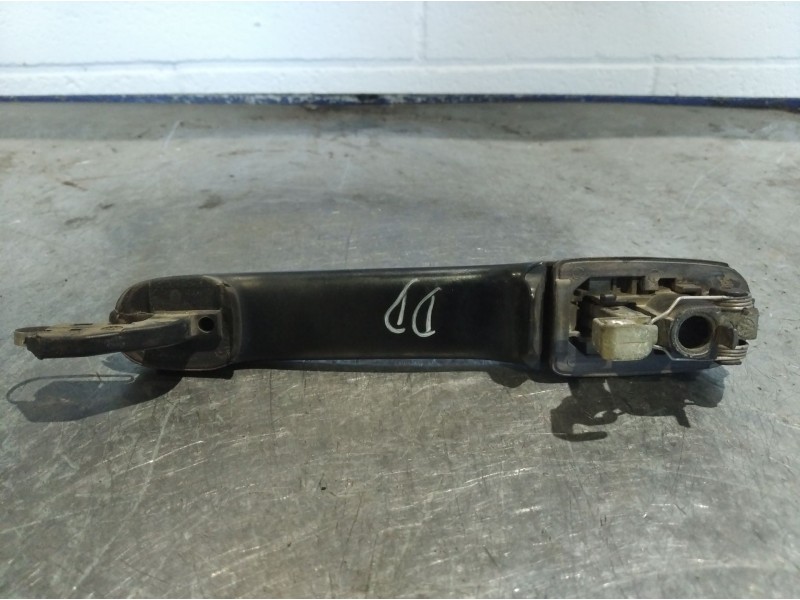 Recambio de maneta exterior delantera derecha para volkswagen polo referencia OEM IAM    Recambio de maneta exterior delantera derecha para volkswagen polo referencia OEM IAM