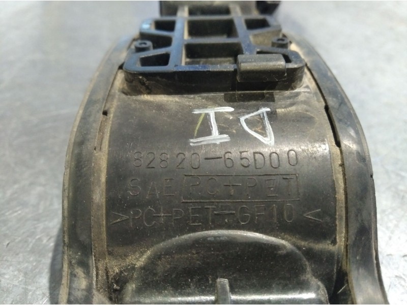 Recambio de maneta exterior delantera izquierda para suzuki grand vitara 3 puertas sq (gt) referencia OEM IAM 8282065D00  