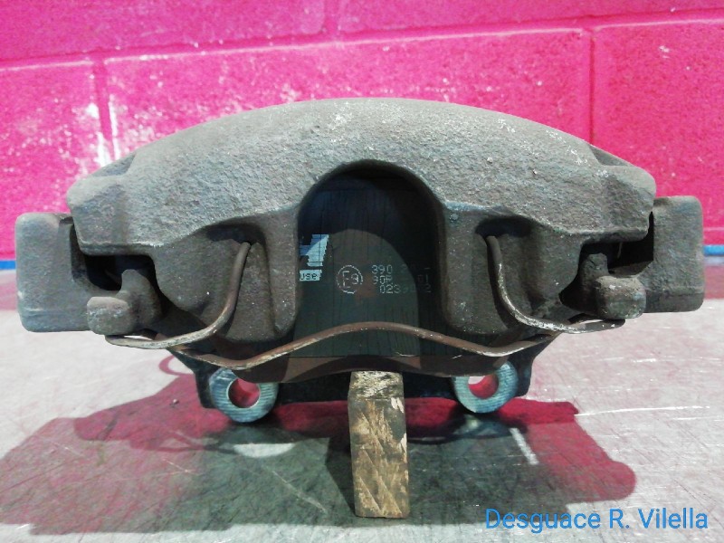 Recambio de pinza freno delan. derecha para audi a6 berlina (c4) 2.5 tdi | 06.94 - ... 2.5 tdi | 06.94 - ... referencia OEM IAM 